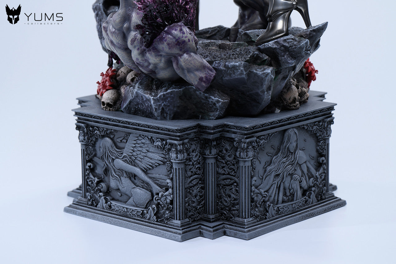 [Pre-Order] YUMS-Collectors Studio - Statue - Teresa & Clare Claymore