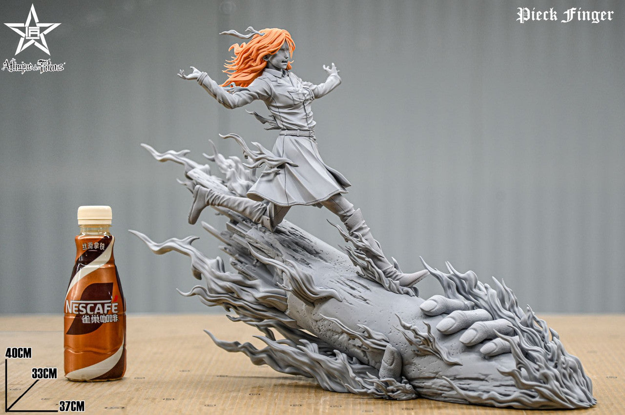 [Pre-Order] Jiang Xing Studio and Craftsman Studio  - Statue - Pieck Finger Attack on Titan