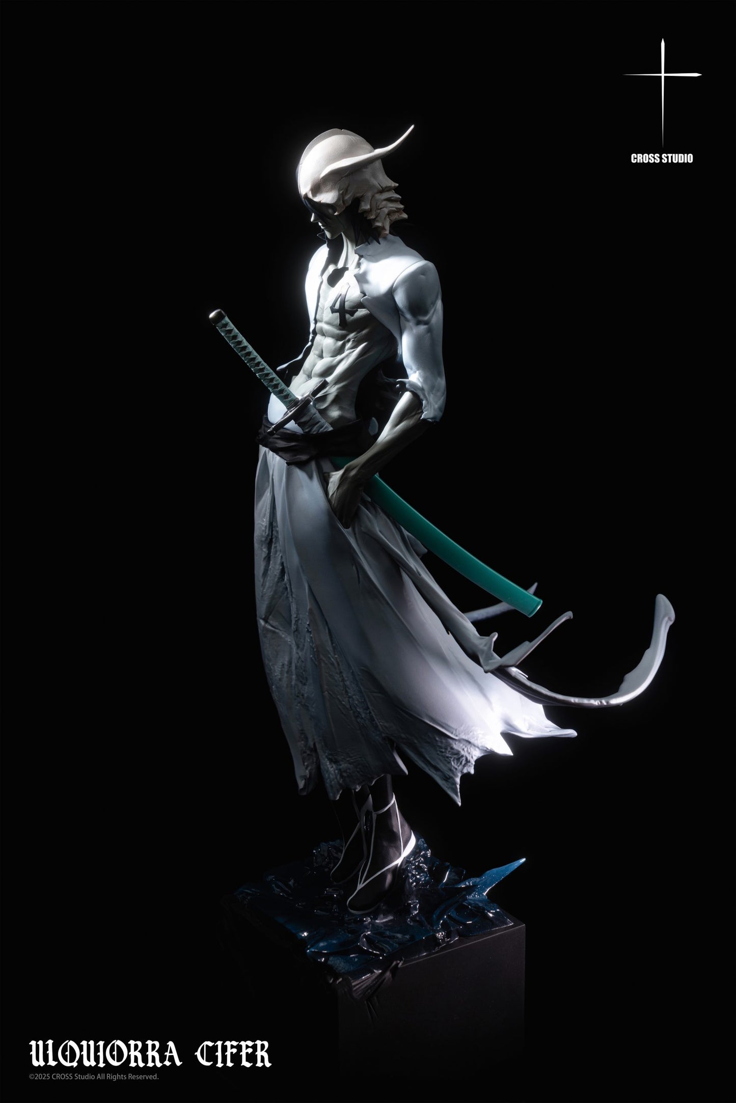 [Warehouse in Stock] Cross Studio - Statue - BLEACH - Ulquiorra cifer