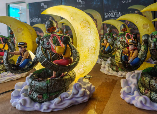 [Warehouse in Stock] Wu Yu Studio - Statue - Castle in the Sky - Embrace of Love Laputian Robo X Sheeta X Pazu