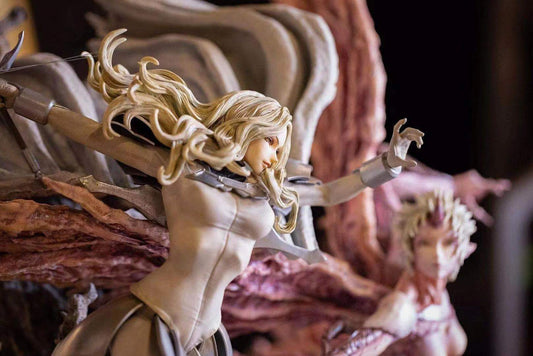[Warehouse in Stock] Figurama Collectors - Statue - Claymore: Teresa vs. Priscilla Elite Exclusive 10th Anniversary Edition 1/6 Statue (Licensed)