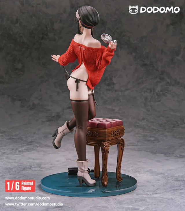 [Pre-Order closed] Dodomo Studio - Statue - Chainsaw Man - 1/6 Yor Forger Red Sweater EX ver.