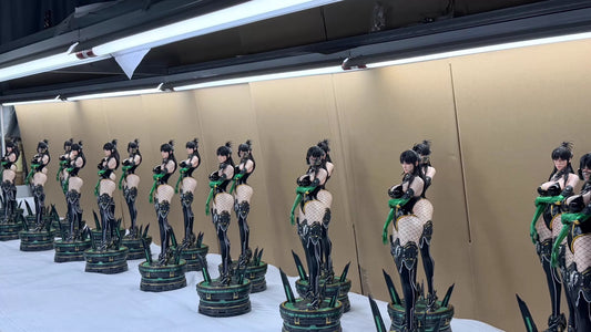 [Warehouse in Stock] Pants Power Studio - Statue - Freyna The First Descendant