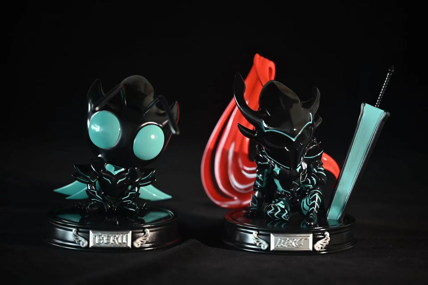 [Pre-Order] Hippo Studio & Lazy Studio - Statue - Solo Leveling - Seated Series Igris & Beru