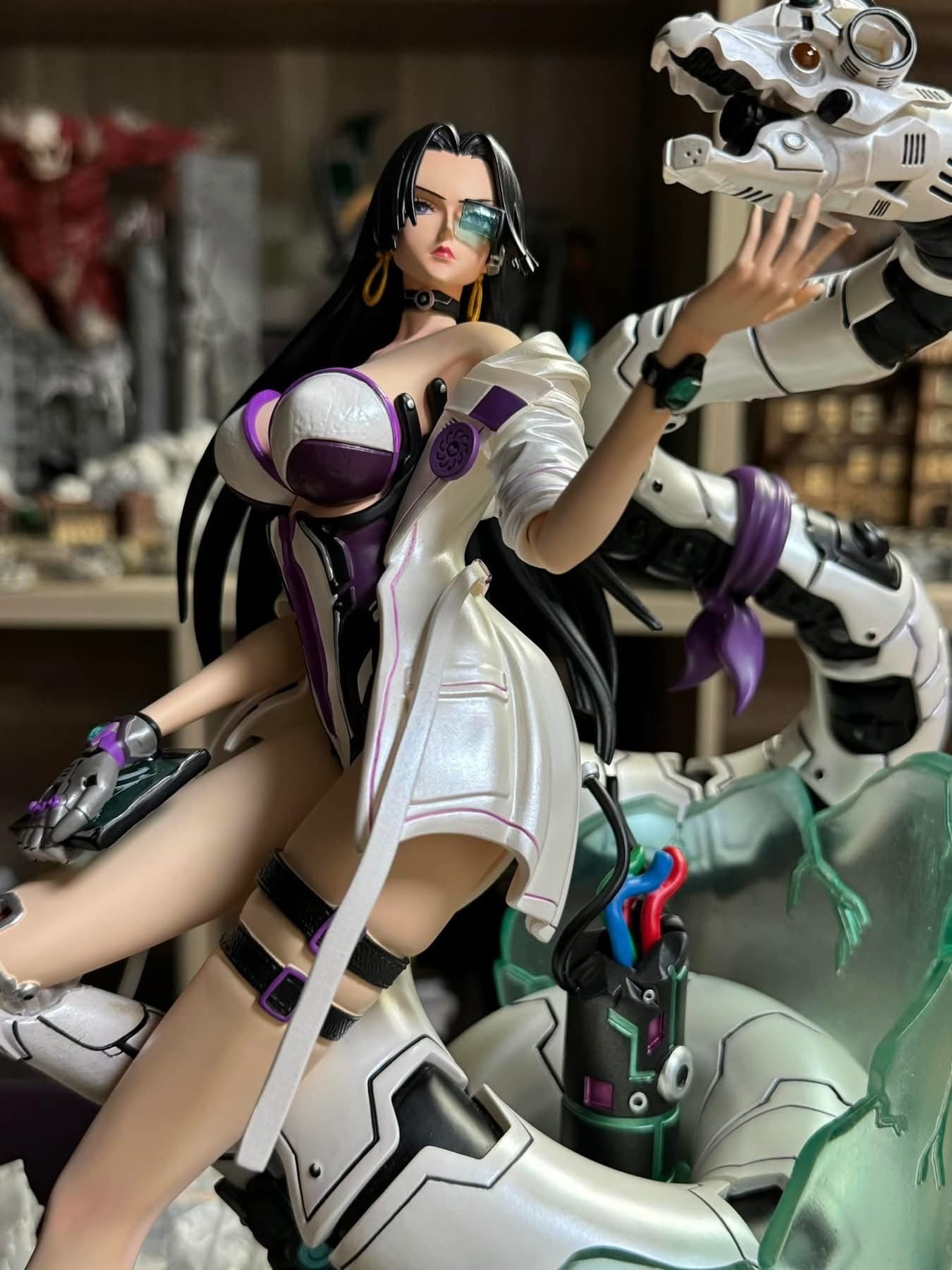 [Warehouse in Stock] Yakuza Studio - Statue - One Piece - Boa Hancock - Cyber Punk Series #1